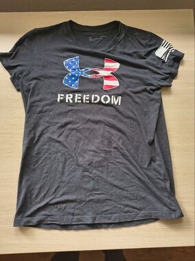 Under Armour Black Freedom Graphic Short Sleeve Tee with American Flag Logo